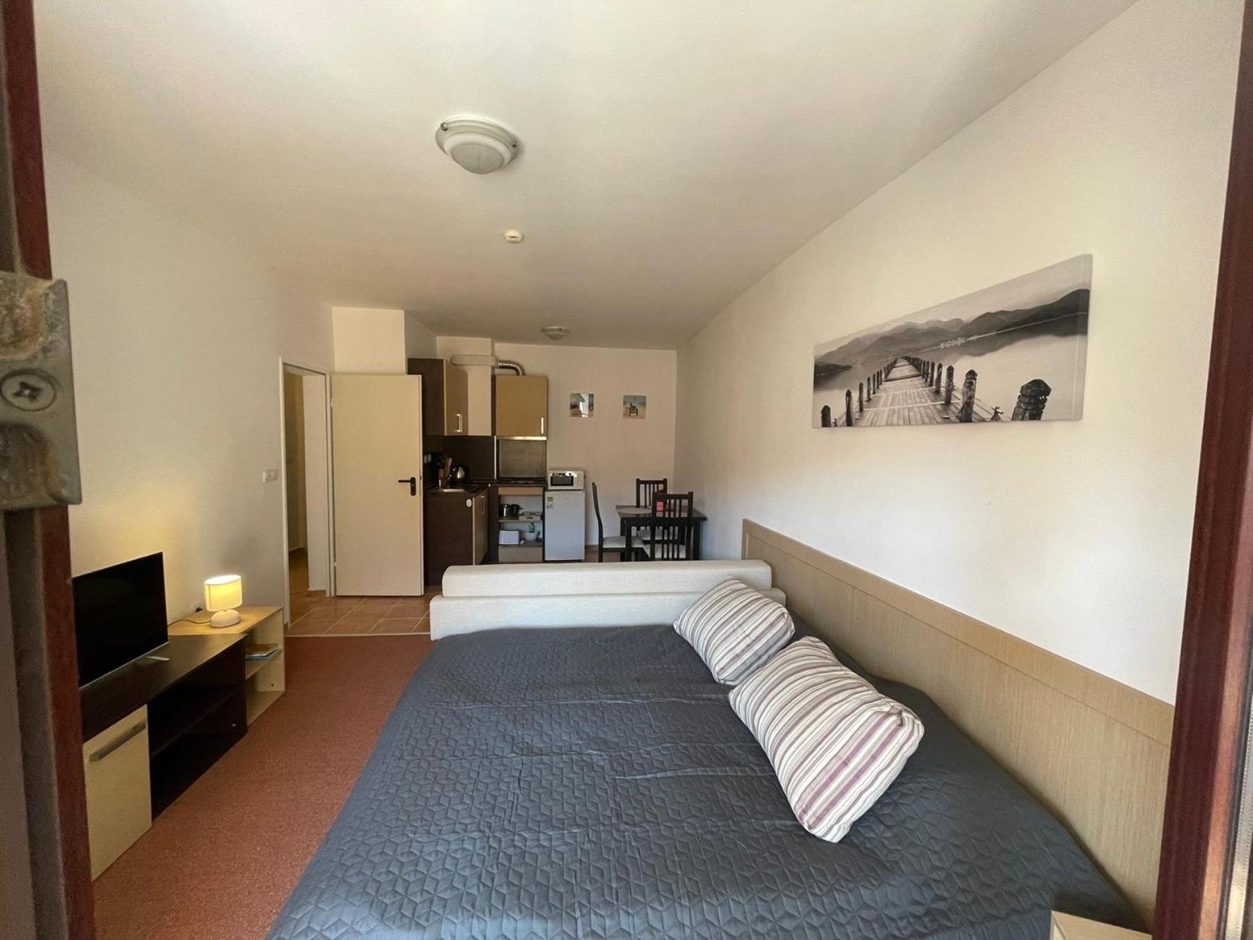 Marina Cape Sp Private Apartments Ахелой Екстер'єр фото